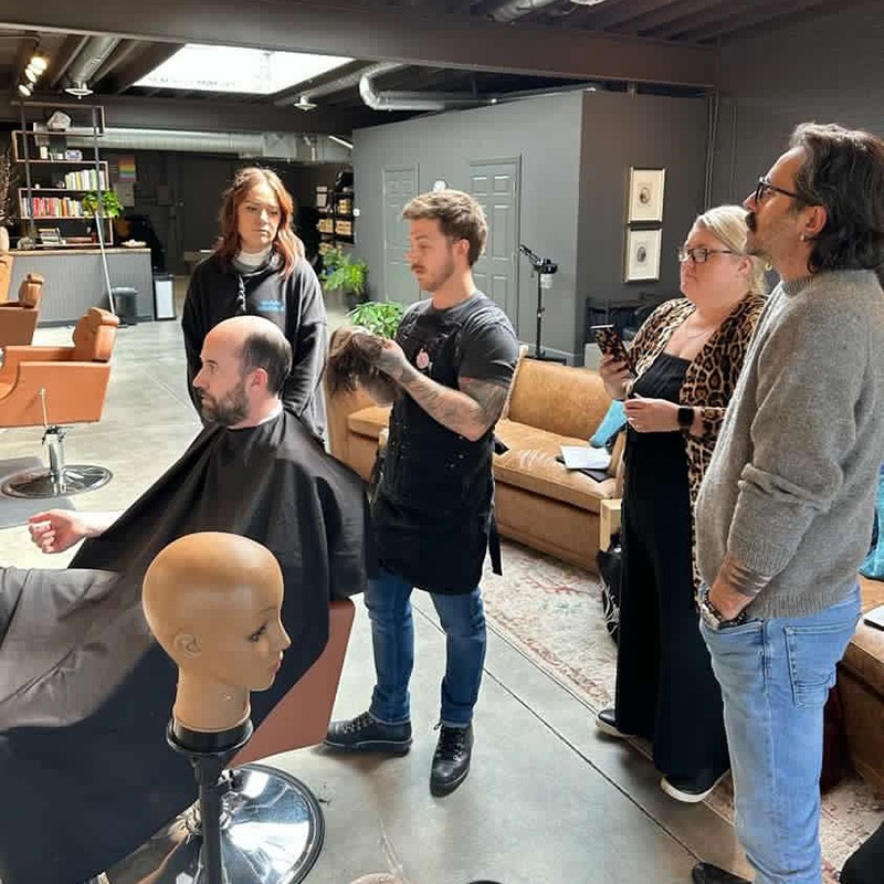 Nicht-chirurgisches Haarersatz Training | Salt Lake City, Utah